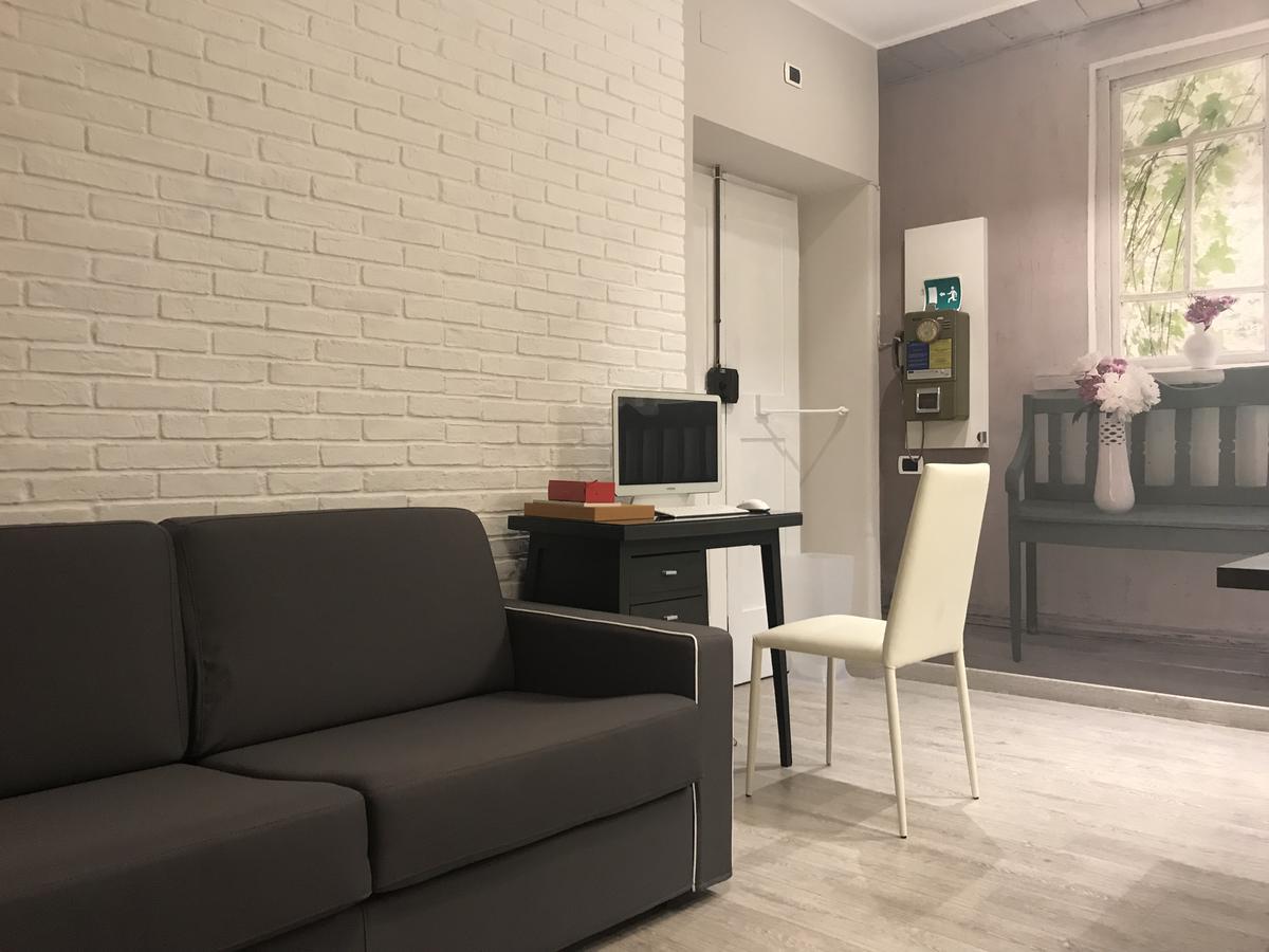 The Flower Market Apartment Рим Екстериор снимка
